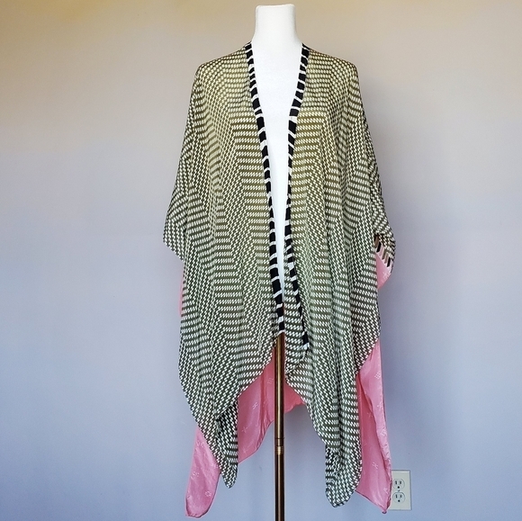 A Peace Treaty For Anthropologie Anahi Kimono Multi Print One Size - Picture 9 of 11